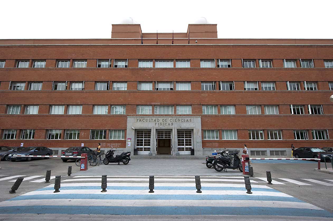 Facultad de Ciencias Físicas
